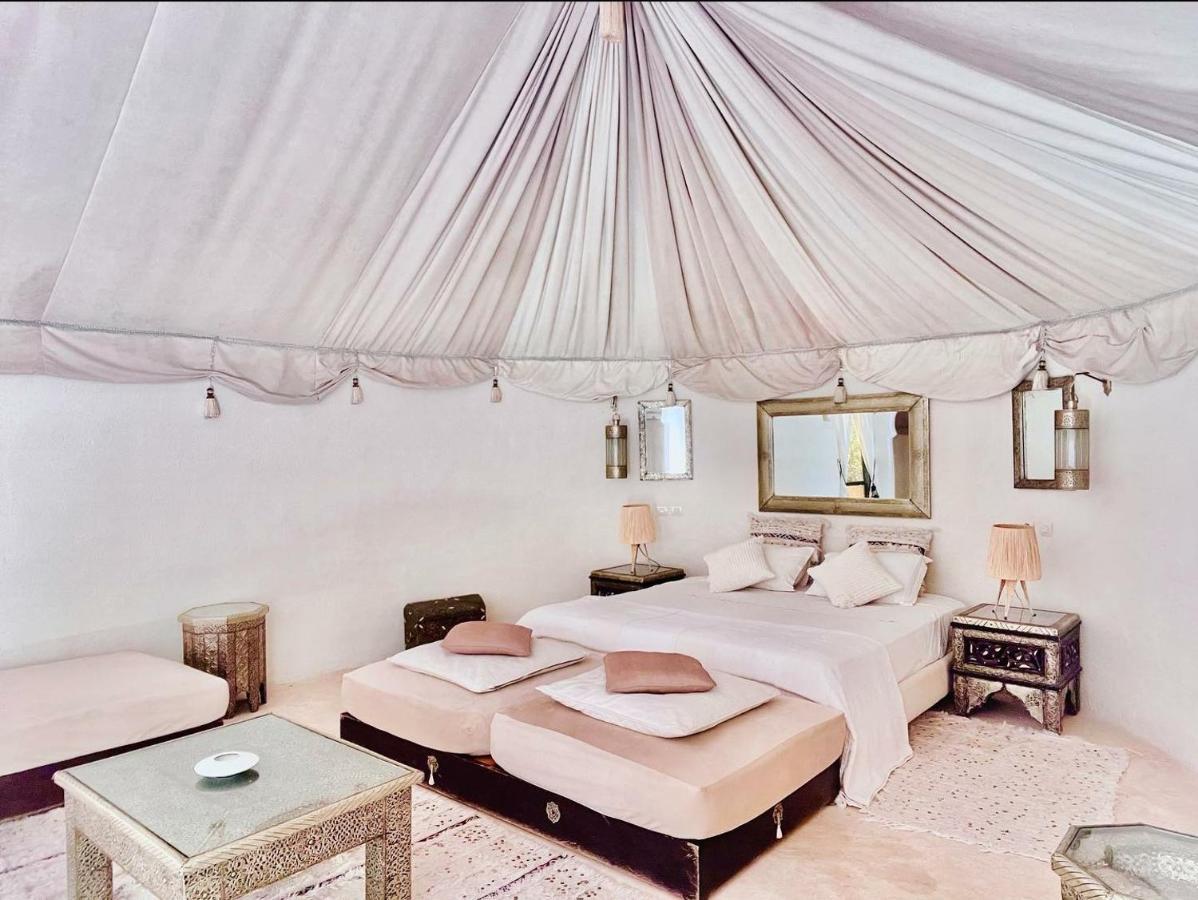 Les Jardins D Isis Hotel Marrakesh Exterior photo