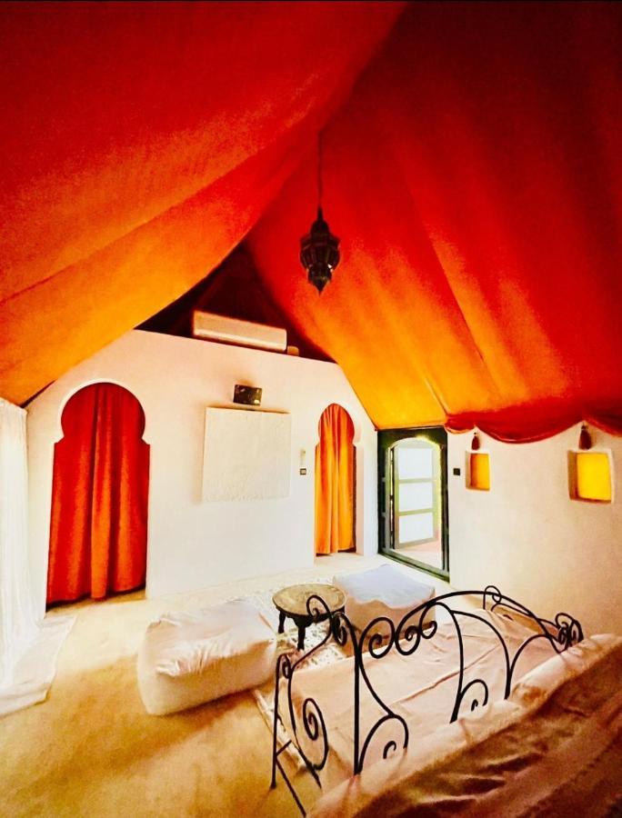 Les Jardins D Isis Hotel Marrakesh Exterior photo